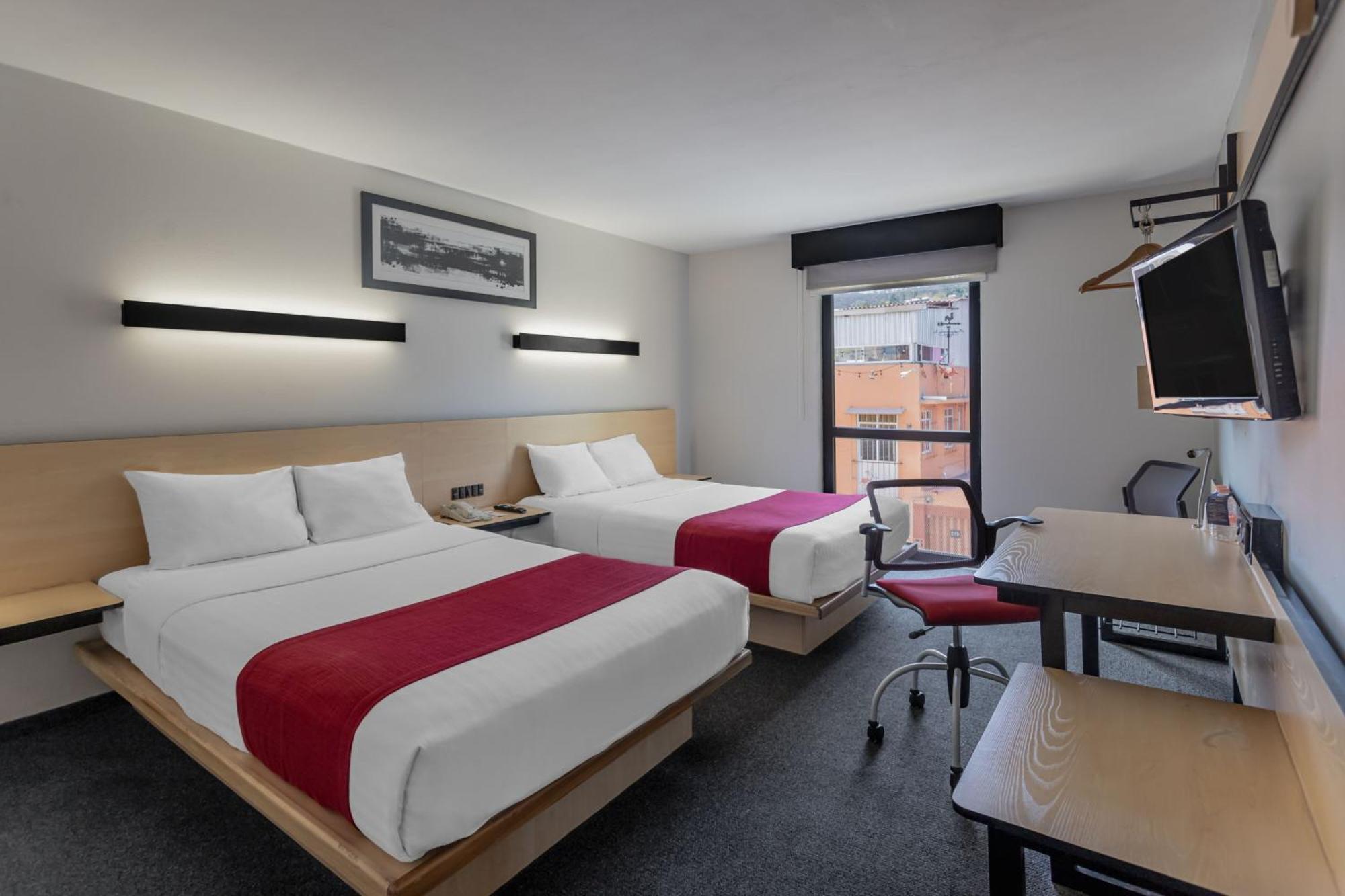 ซิตี้ เอ็กซ์เพรส อัวซากา Hotel Oaxaca ภายนอก รูปภาพ